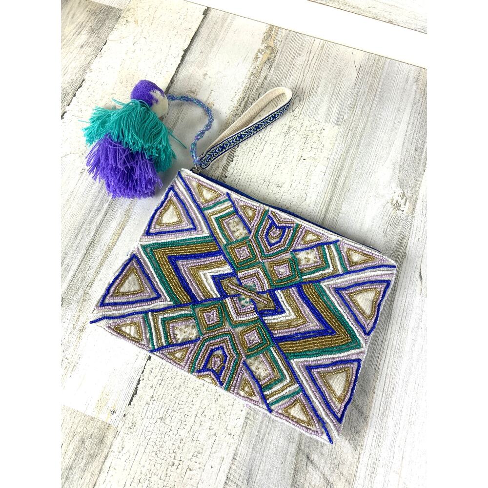 American & Beyond Womens Multicolor Beaded Embroidered Boho Zip Wristlet Bag